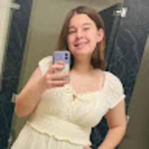 Meet your Posher, Ella